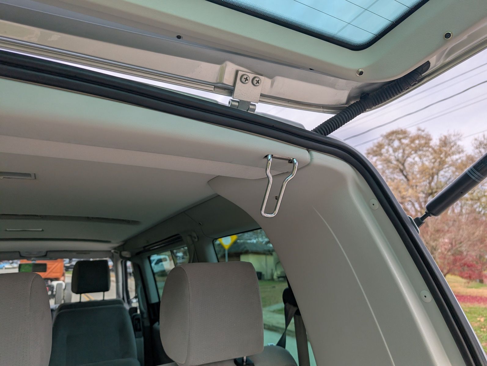 2003 Volkswagen EuroVan 129