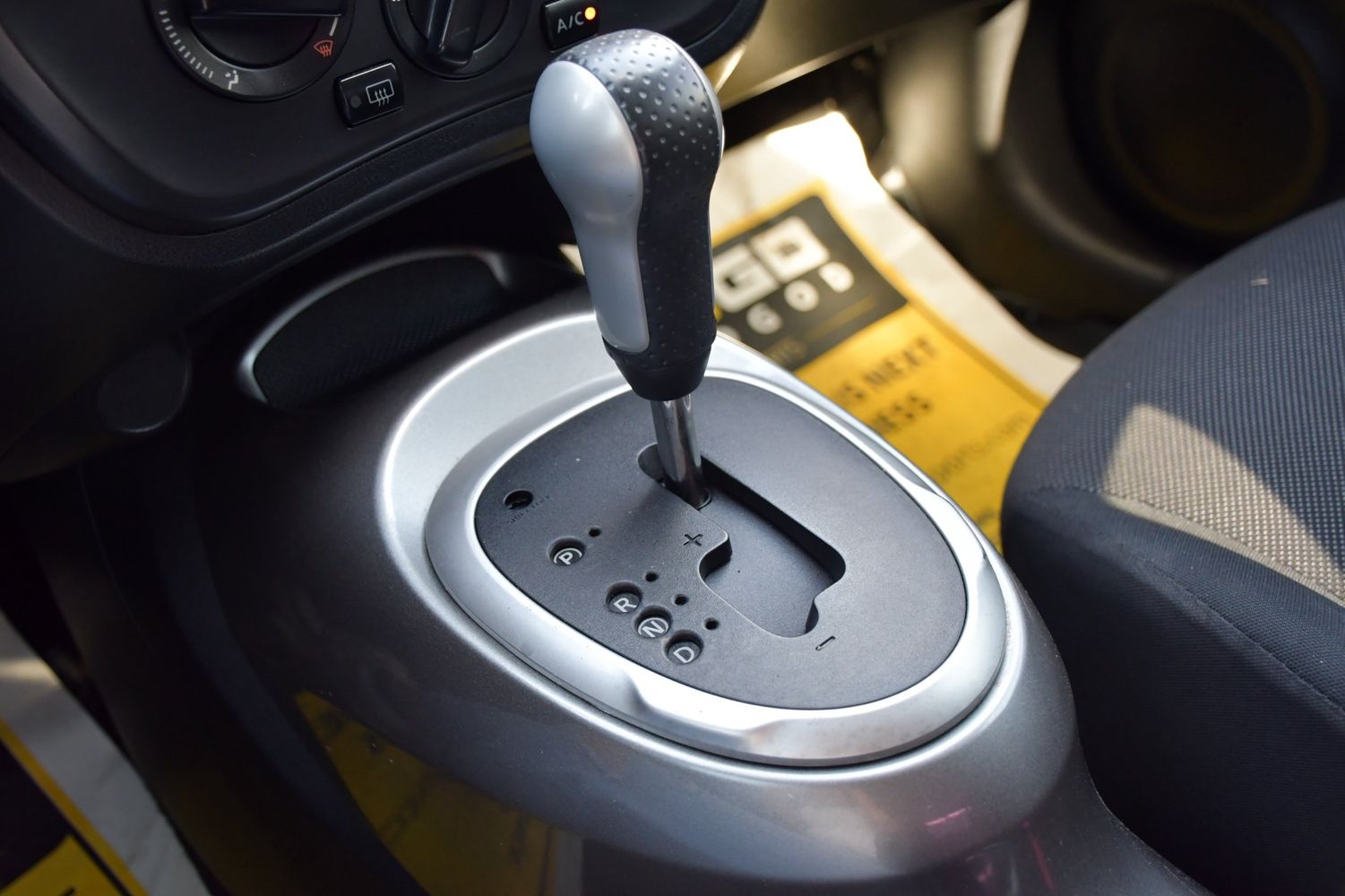 2014 Nissan JUKE S - Photo 16