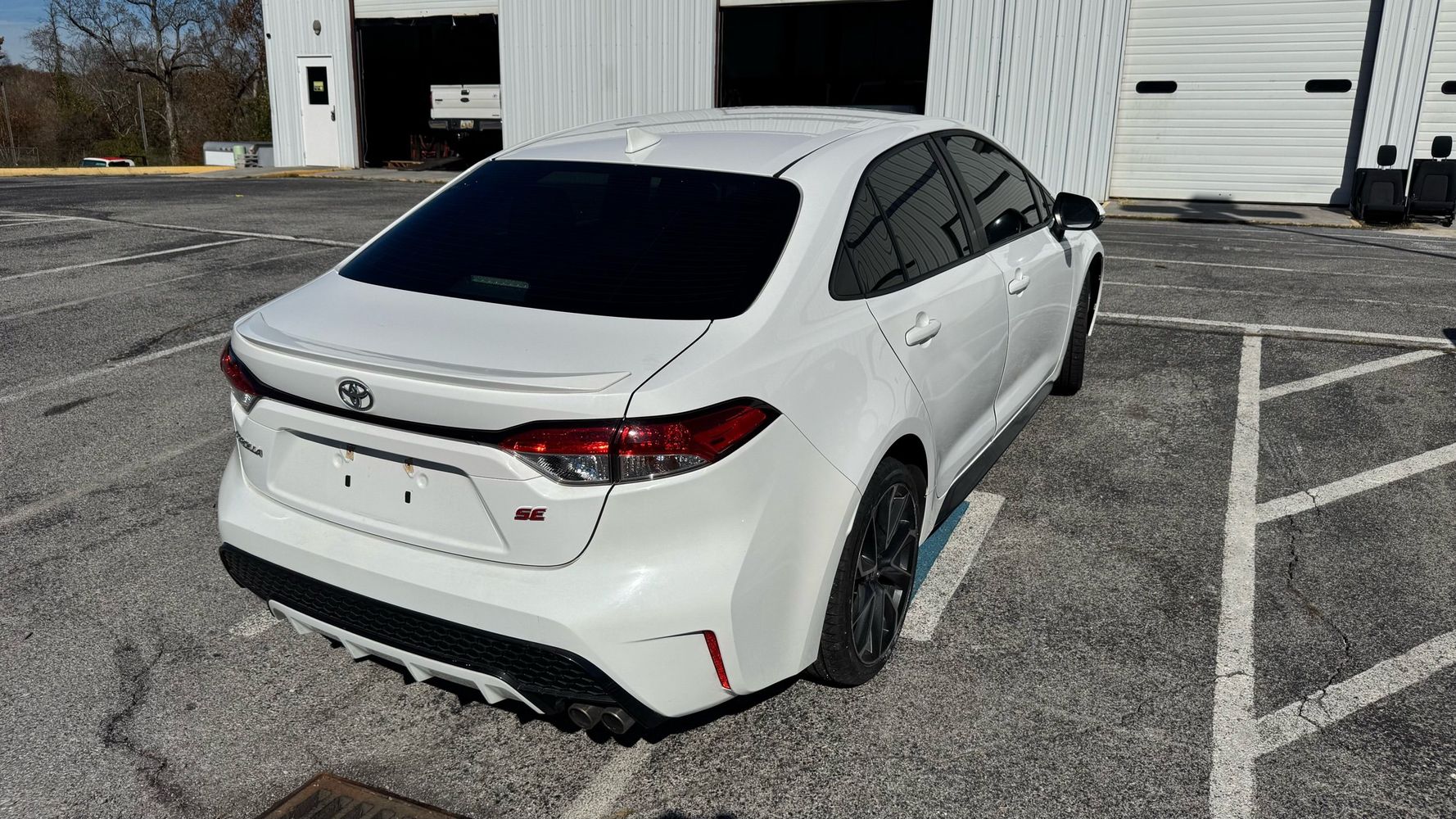 2020 Toyota Corolla SE photo 4