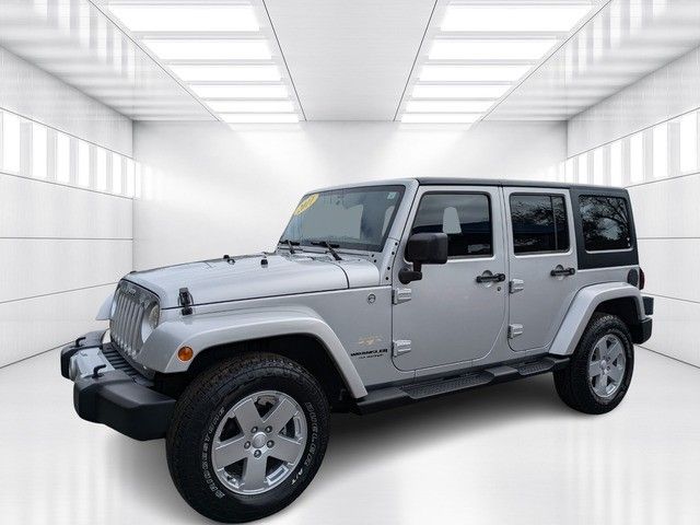 2011 Jeep Wrangler Unlimited Sahara photo 1