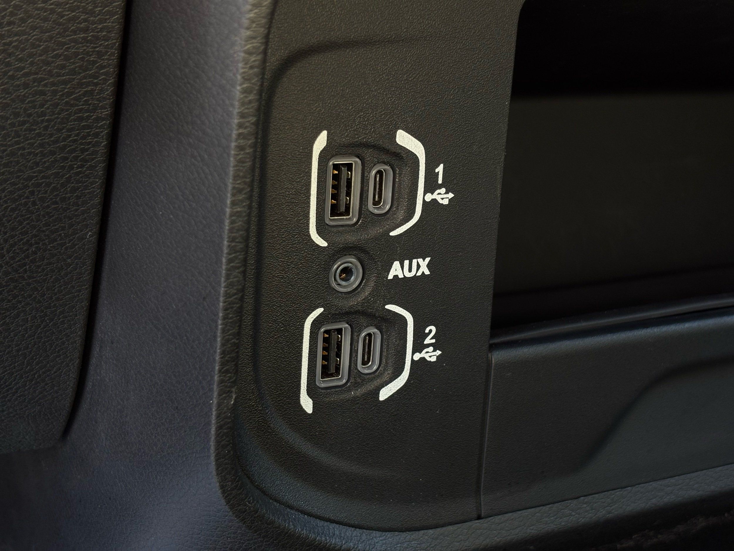 2022 Ram 3500 Tradesman photo 39