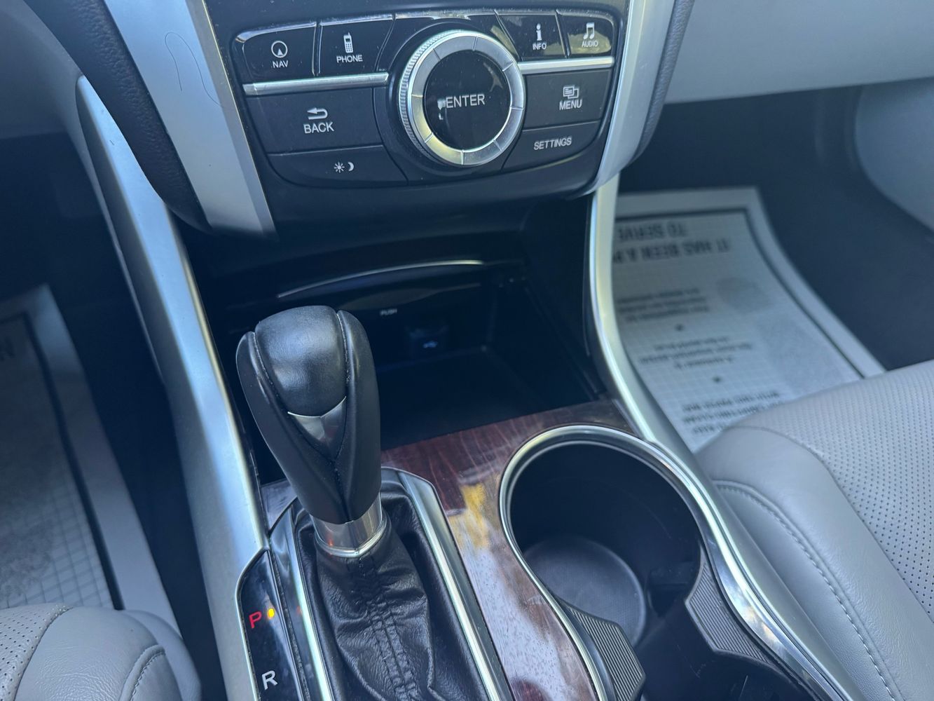 2015 Acura TLX Technology photo 36