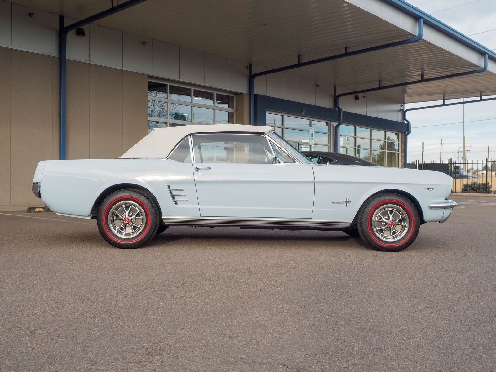 1966 Ford Mustang 9