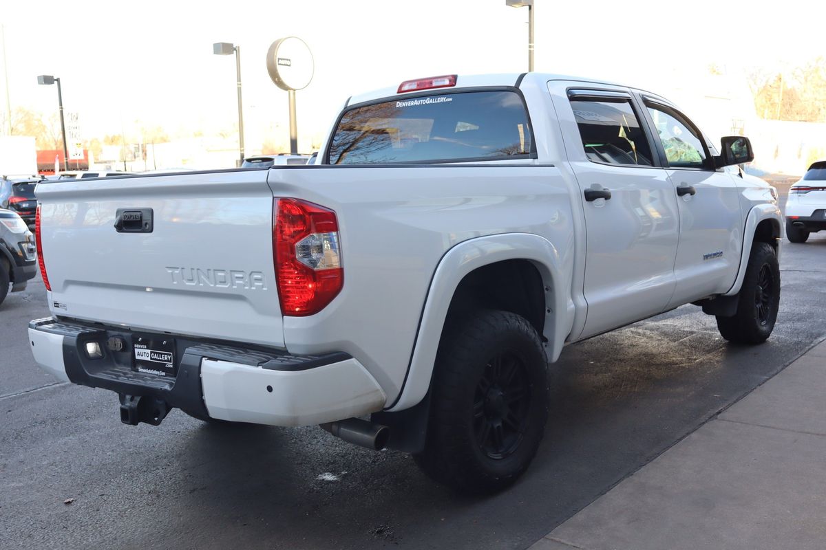 2018 Toyota Tundra SR5 5.7L V8