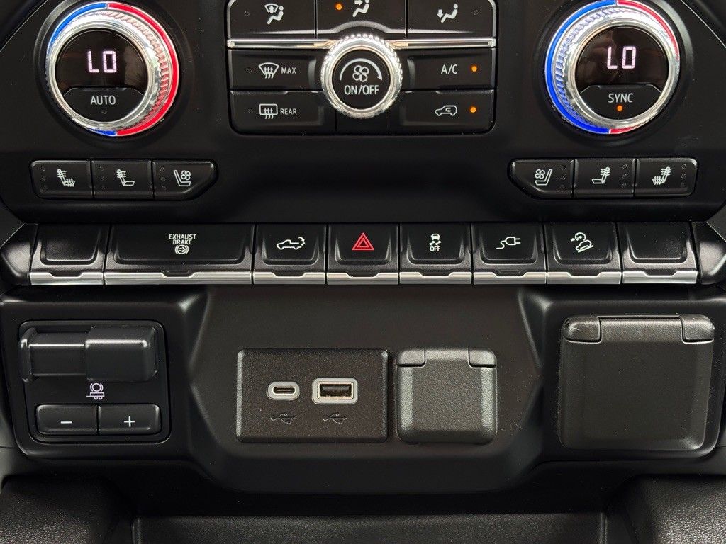 2021 Gmc Sierra 2500 AT4 photo 45