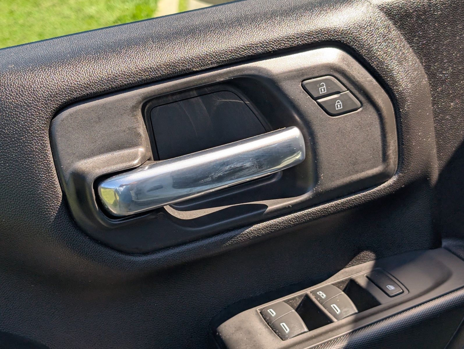 2025 Chevrolet Silverado 3500HD 34