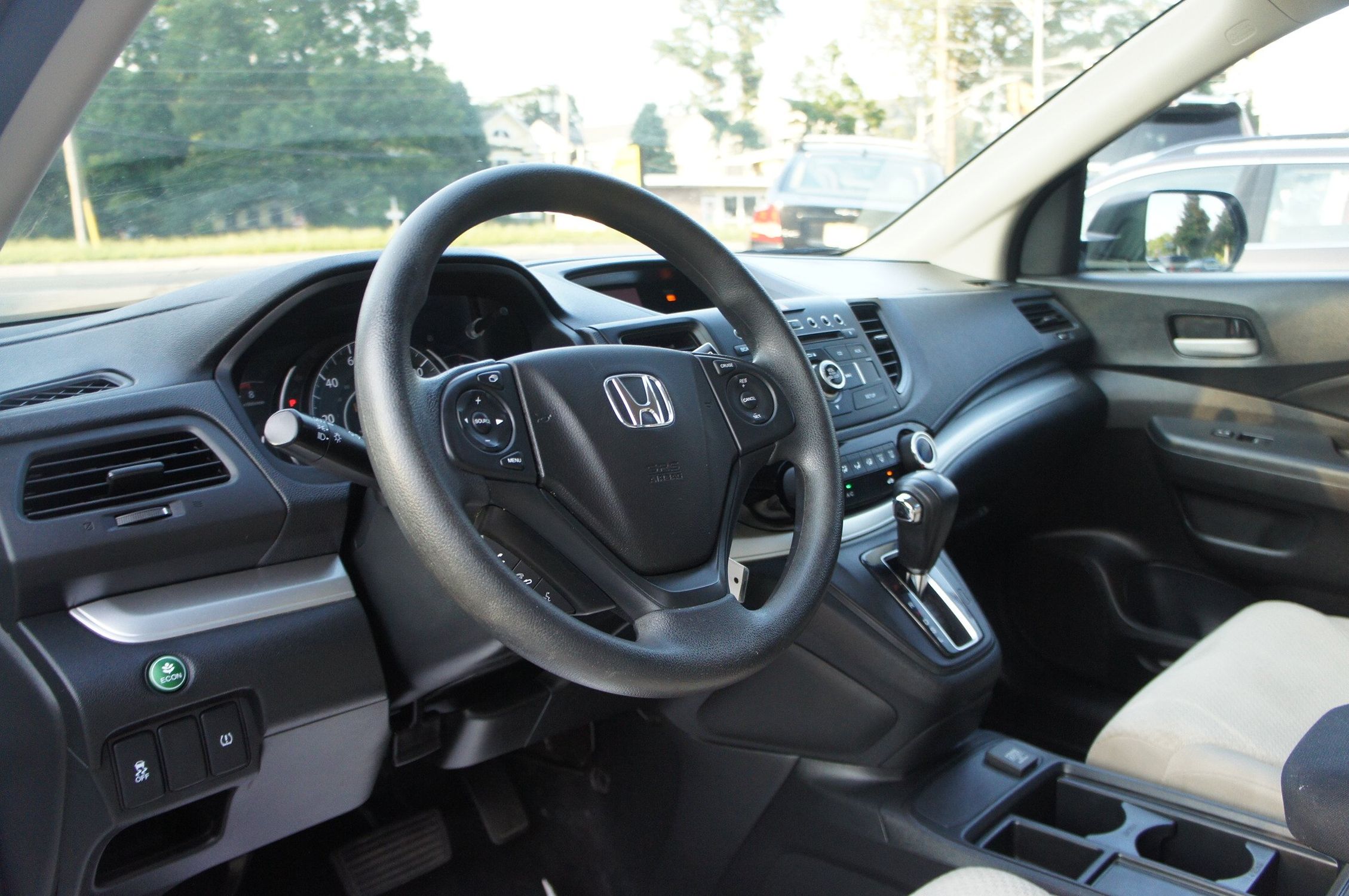 2016 Honda CR-V LX photo 26