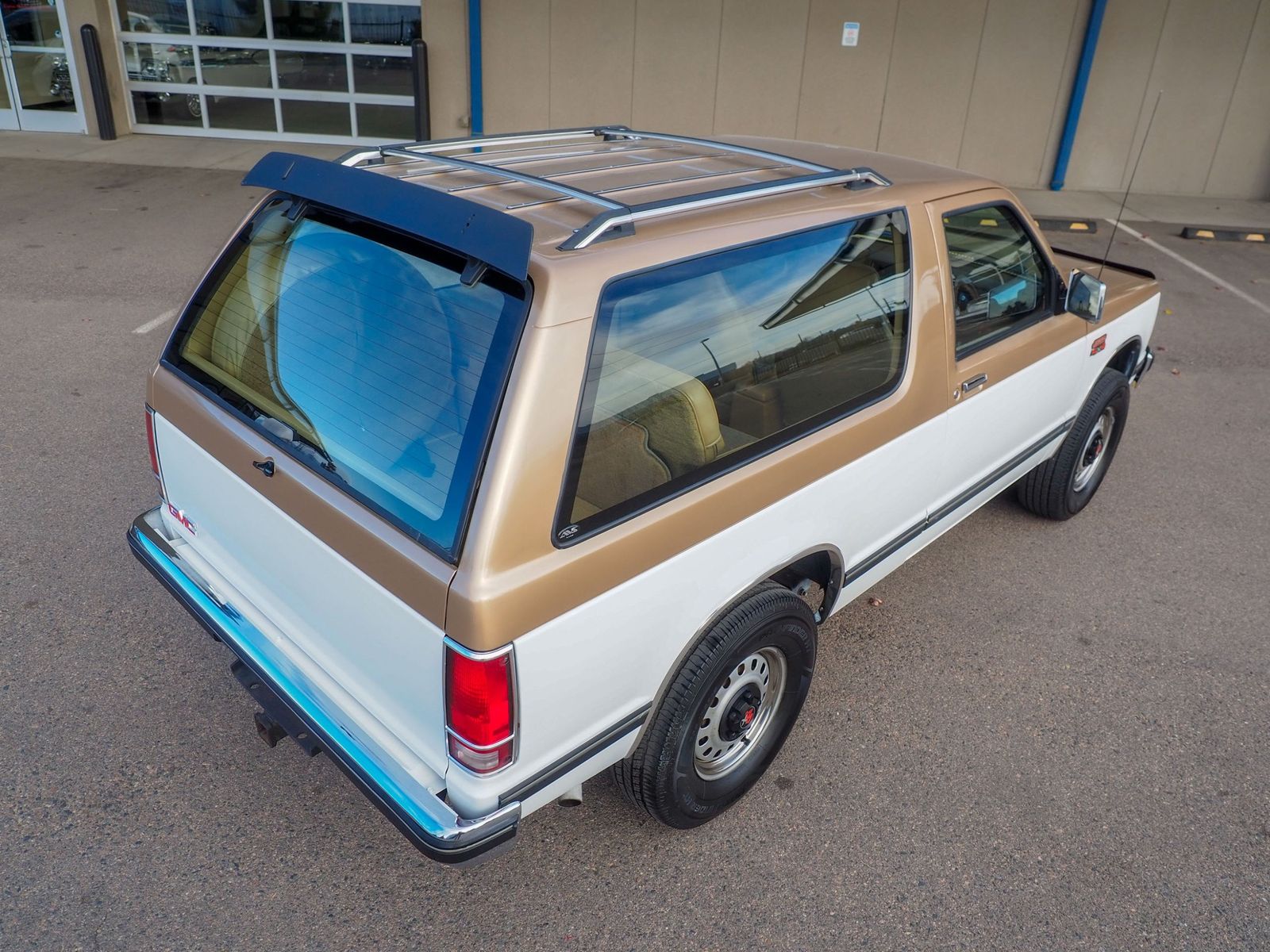 1986 GMC S-15 Jimmy 11