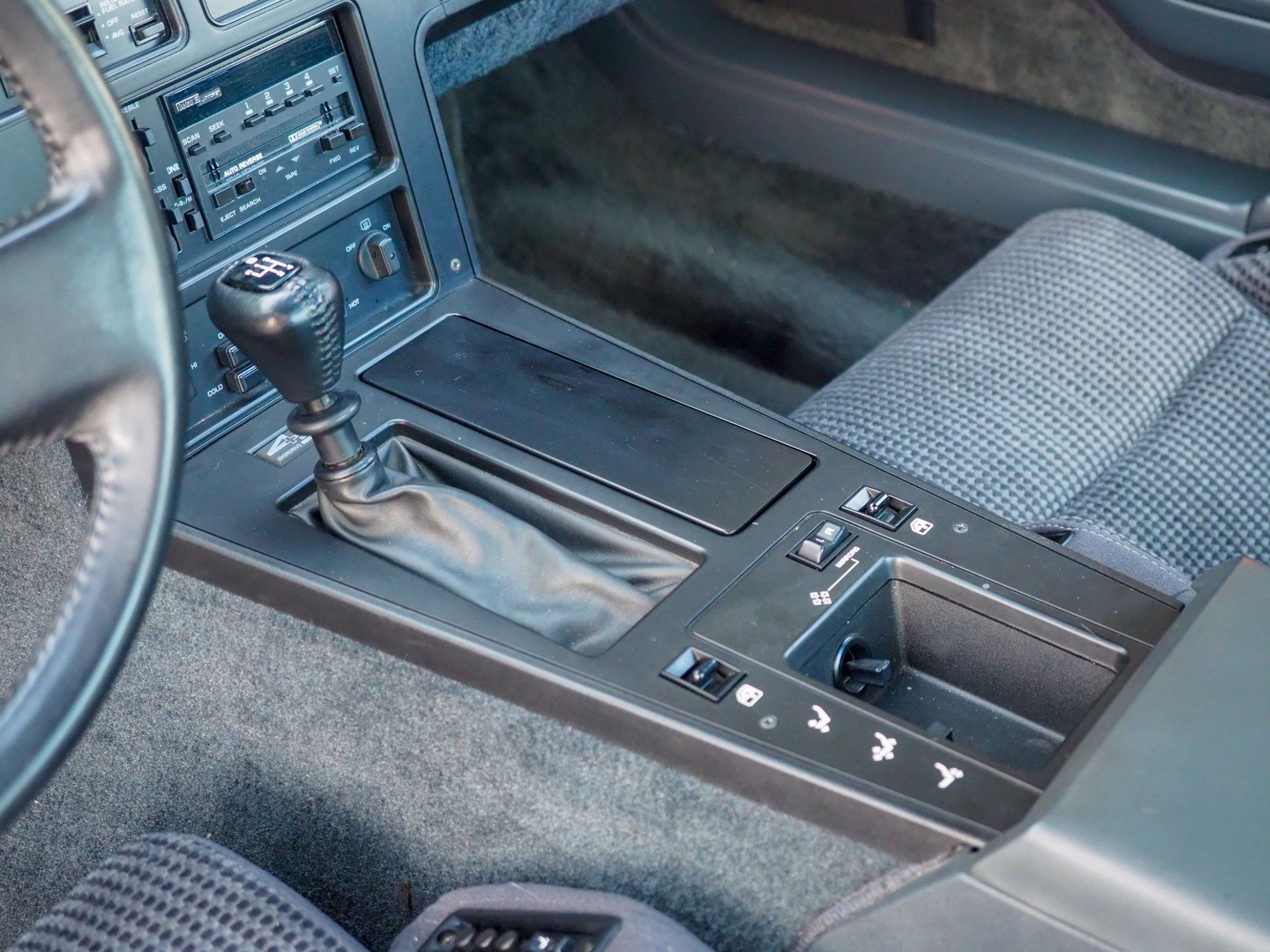 1985 Chevrolet Corvette Silver 
