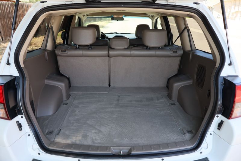 2011 Mitsubishi Endeavor SE | Victory Motors of Colorado