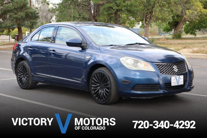 2012 Suzuki Kizashi SE | Victory Motors of Colorado