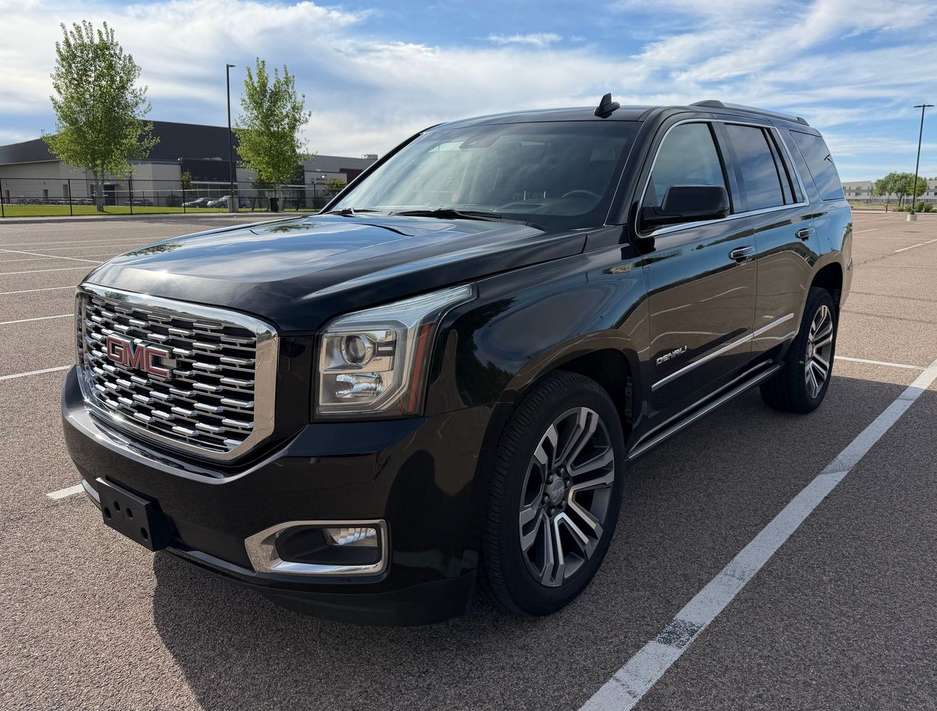 2018 GMC Yukon 4WD Denali's photo