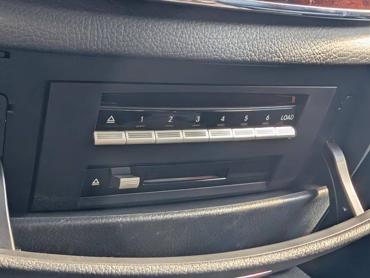 2009 Mercedes-Benz S-Class 60