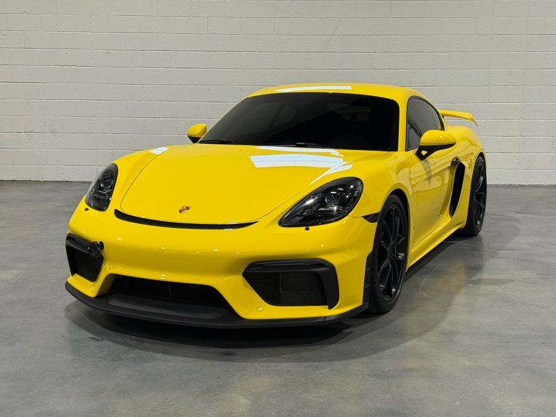 2023 Porsche 718 Cayman GT4