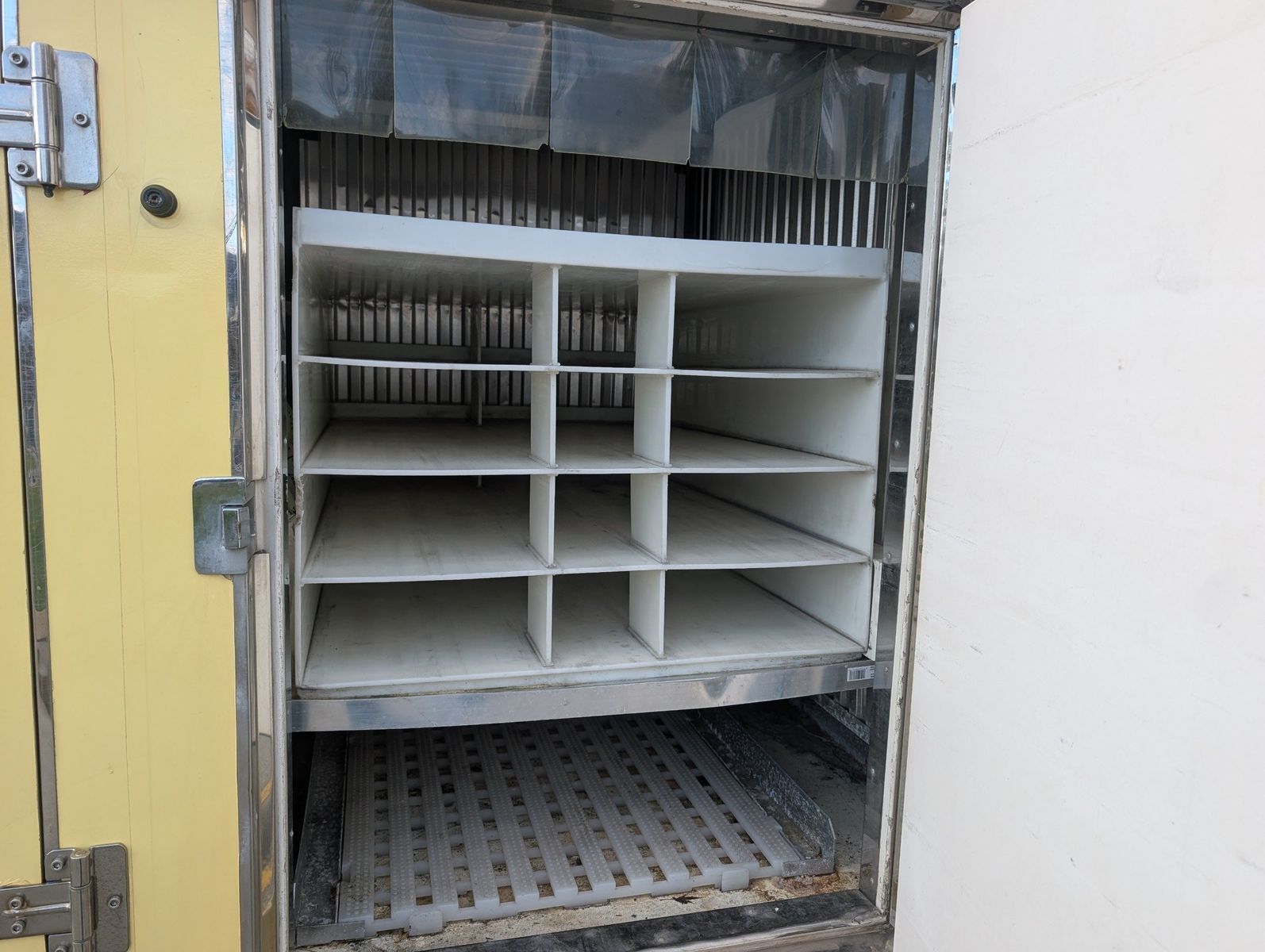 2019 Ford E-Series Chassis 39