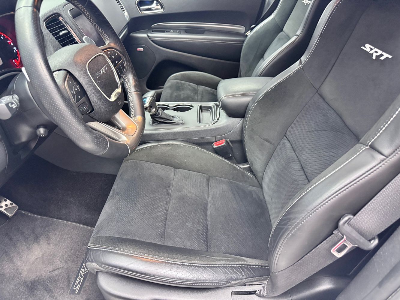 2018 Dodge Durango SRT photo 9