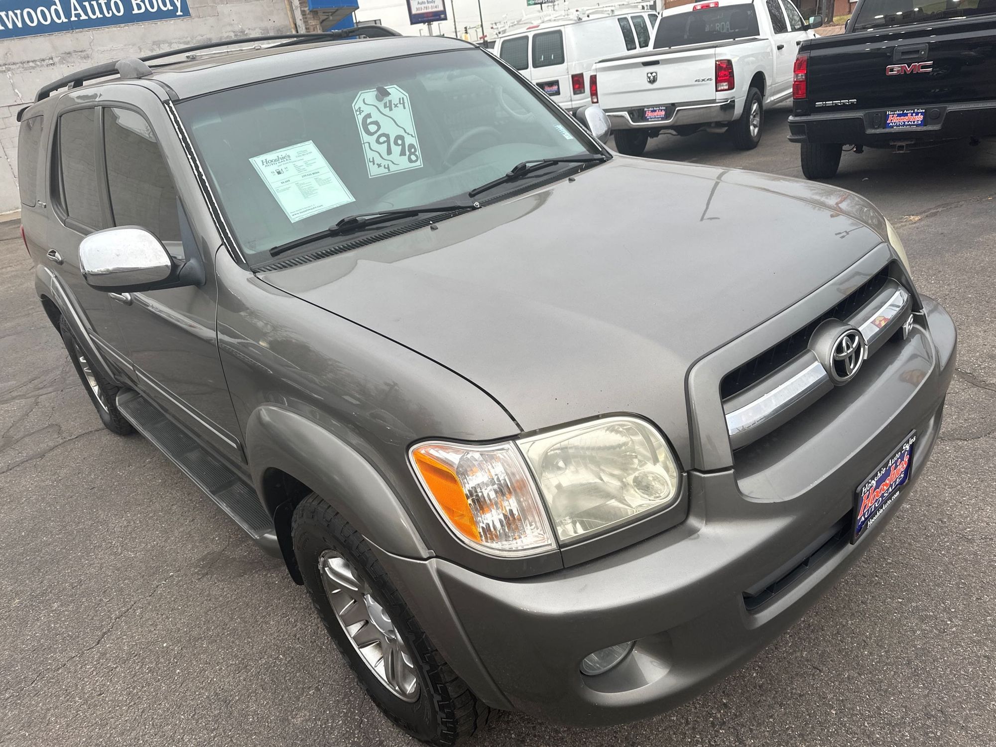 2007 Toyota Sequoia Limited photo 4