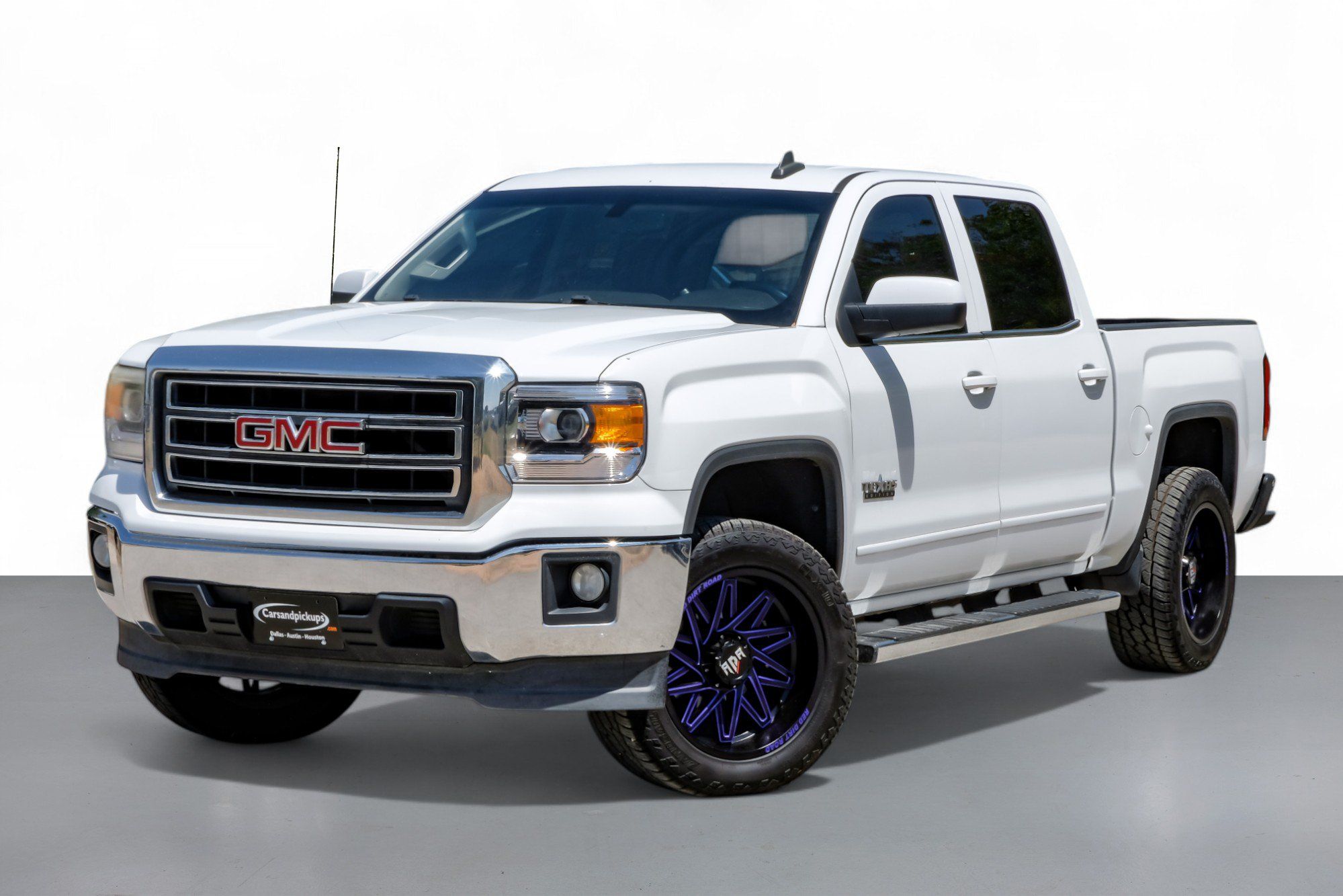 2015 Gmc Sierra 1500 SLE photo 3