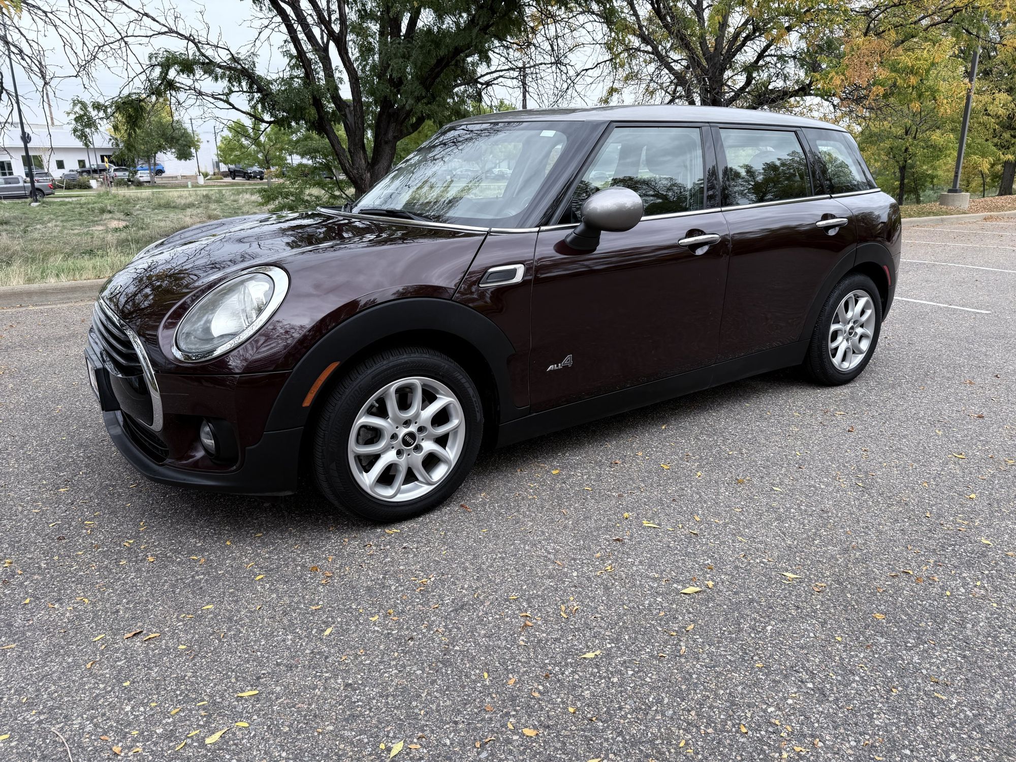 2017 Mini Clubman Base ALL4 photo 2