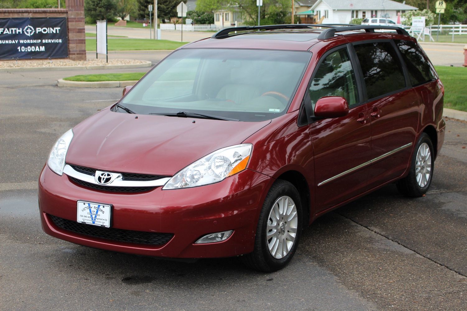 2009 Toyota Sienna Limited | Victory Motors of Colorado