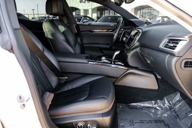 2023 Maserati Ghibli Modena | CarEdge | CarEdge