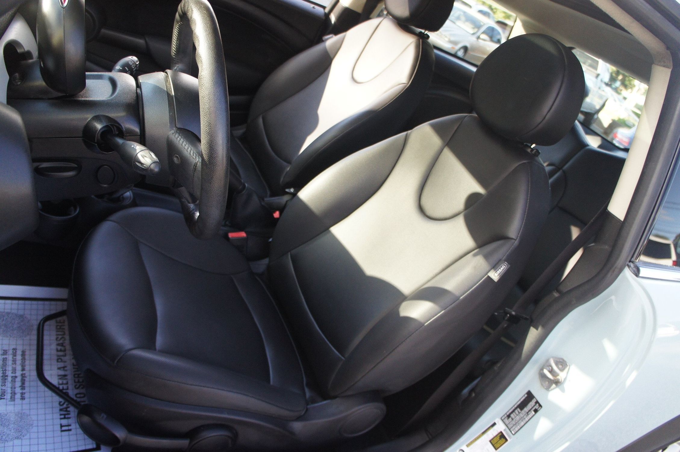 2013 Mini Cooper Hardtop photo 6