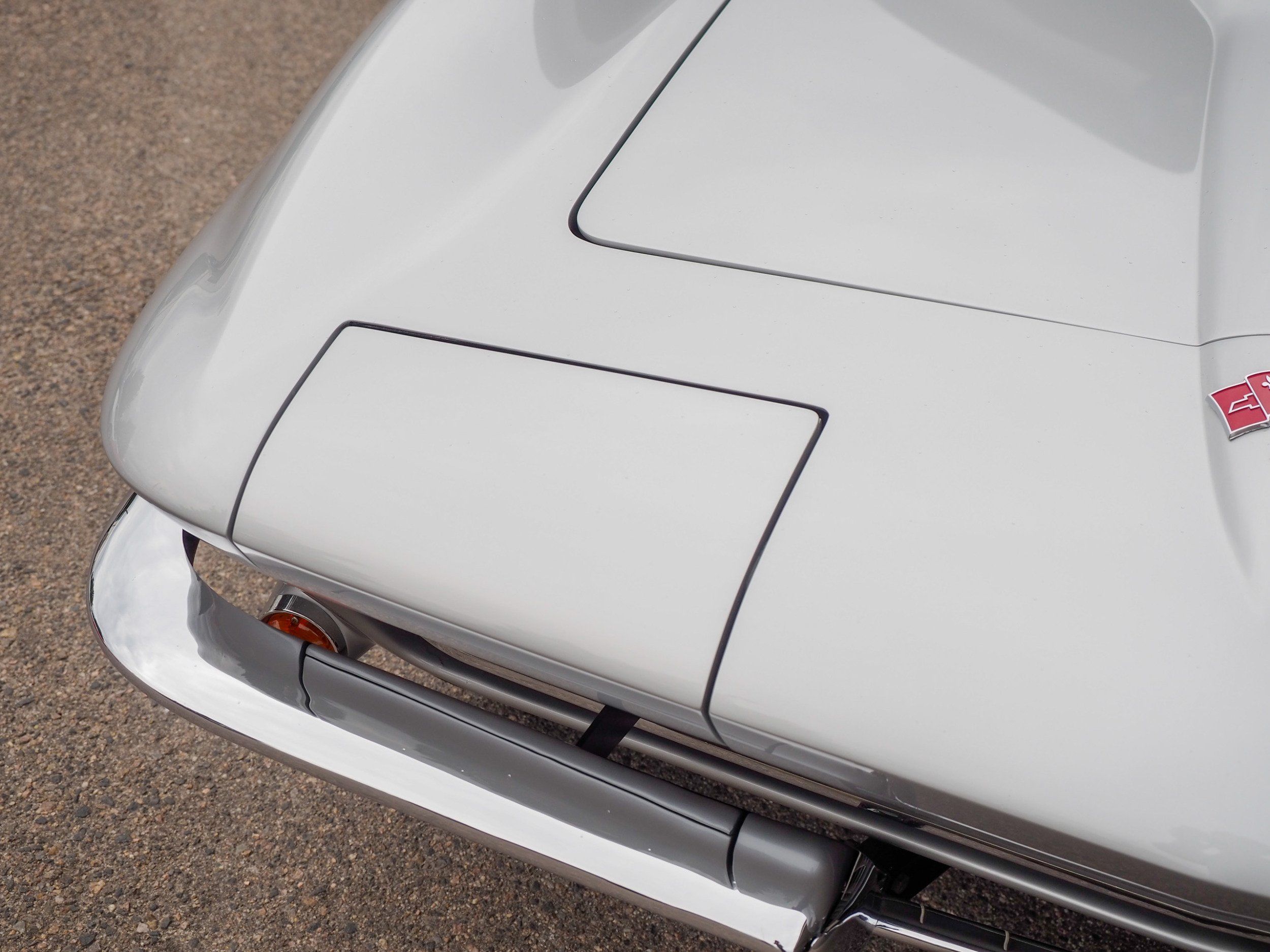 1966 Chevrolet Corvette Silver Roadster
