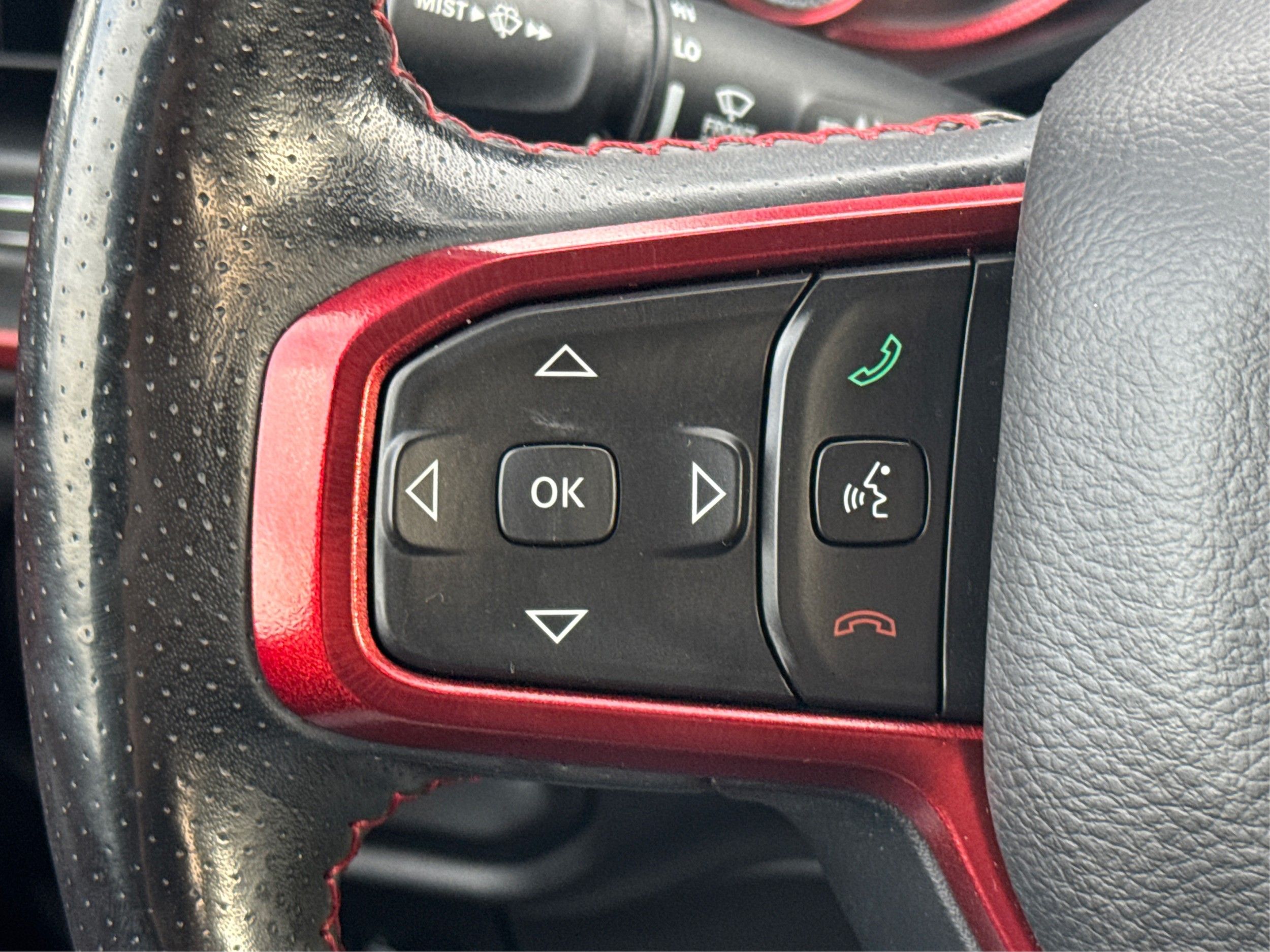 2019 Ram 1500 Rebel photo 35