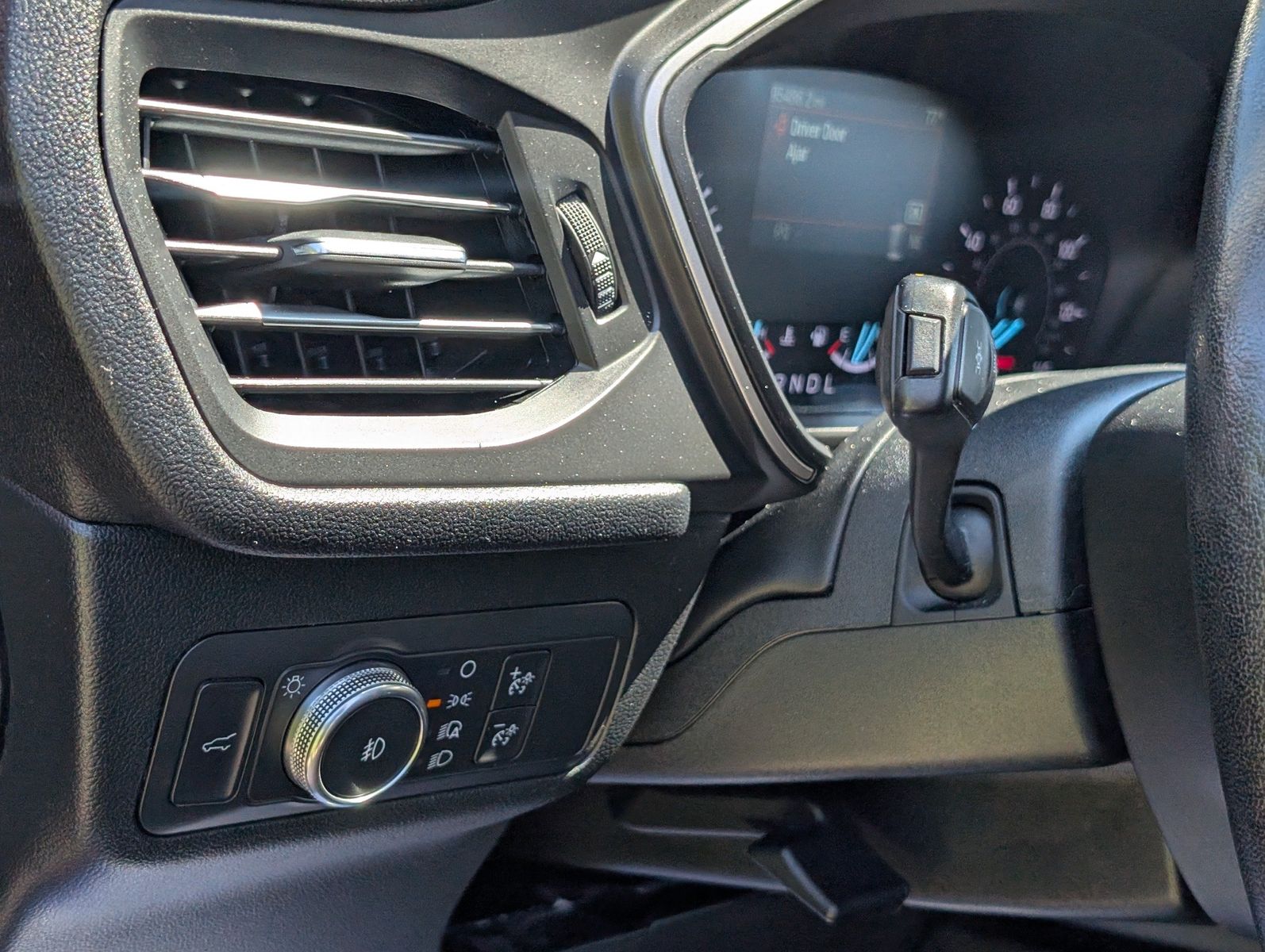 2020 Ford Escape 30