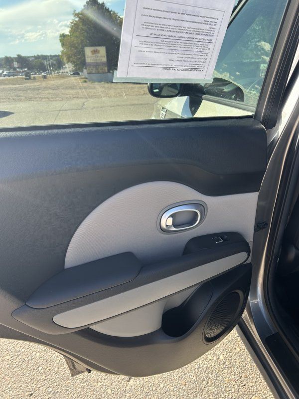 2017 Kia Soul Base - Photo 7