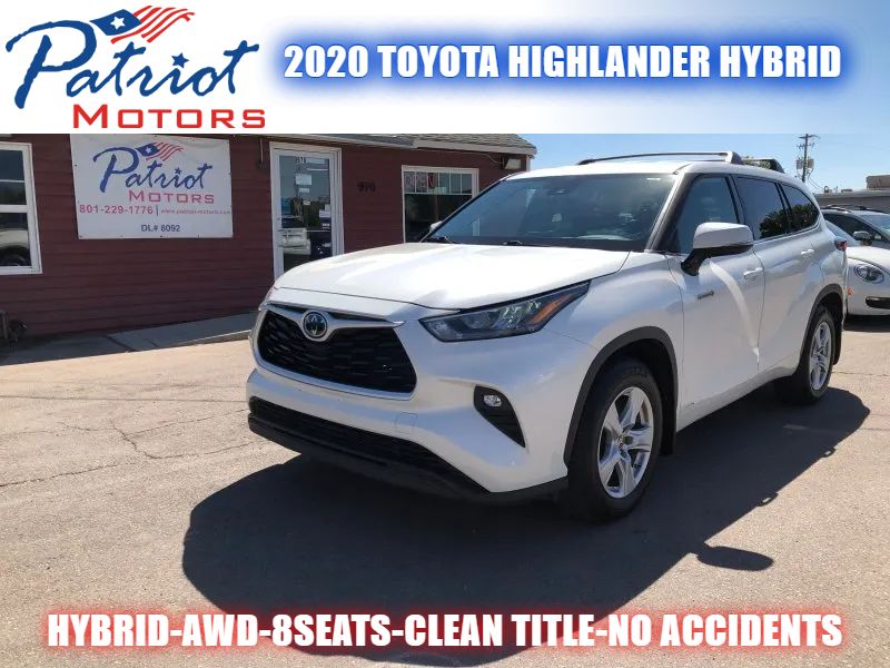 2020 Toyota Highlander LE's photo