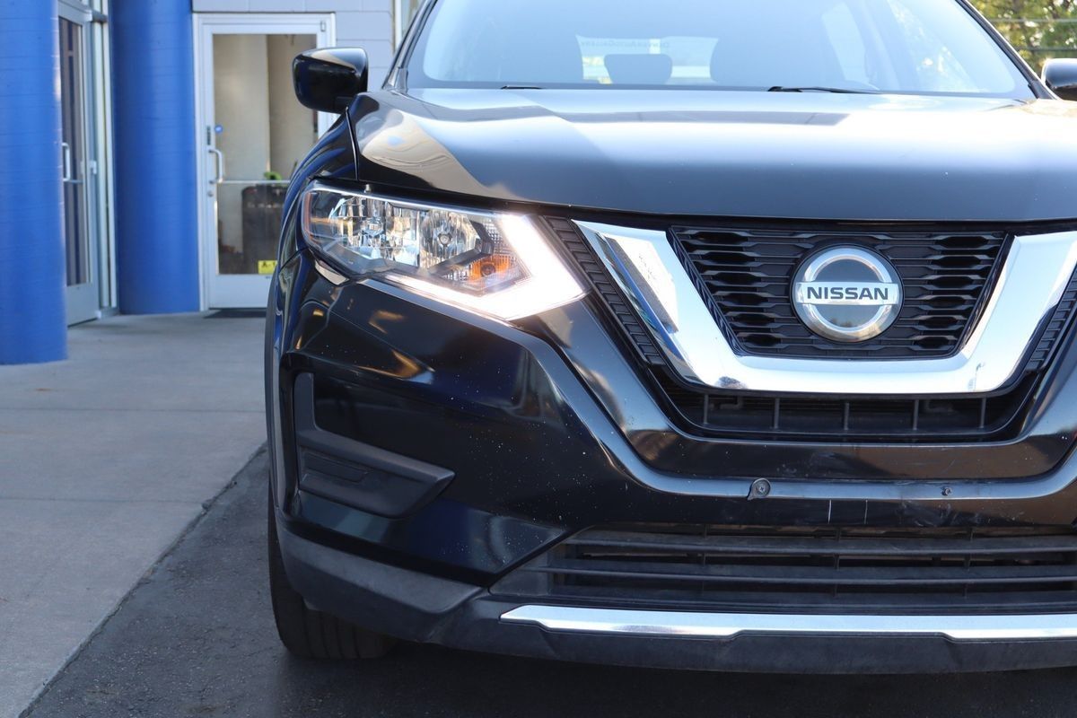2019 Nissan Rogue S