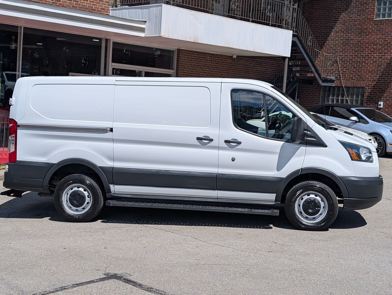 2016 Ford Transit Cargo Van 5