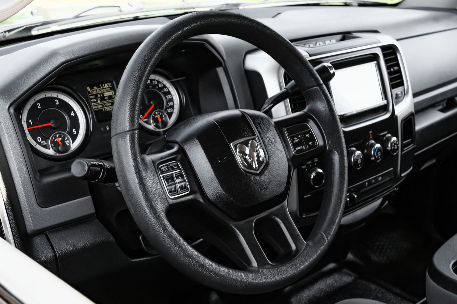 2018 Ram 2500 SLT photo 14