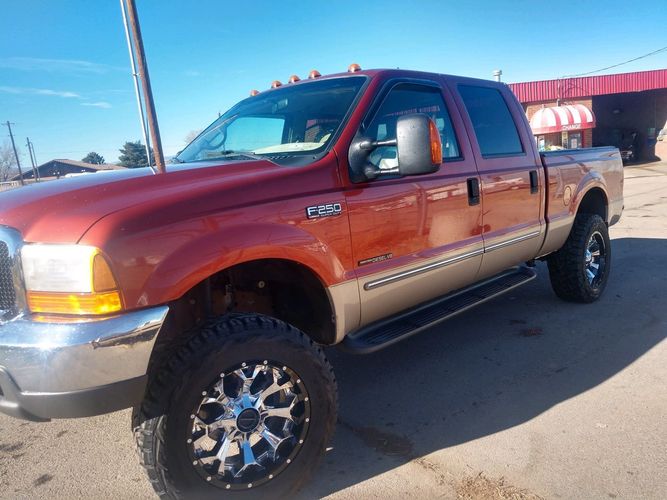 1999 Ford F-250 Super Duty Lariat | CoolCarGuy.com