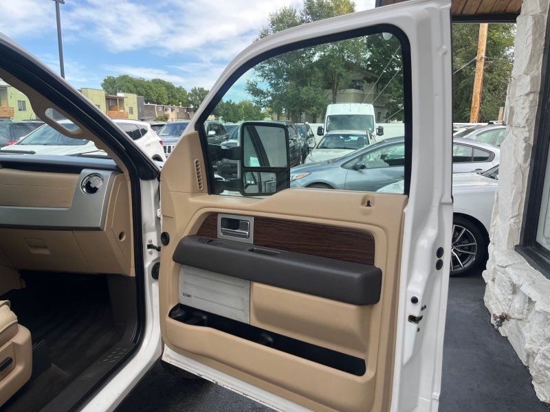 2013 Ford F-150 Lariat photo 14