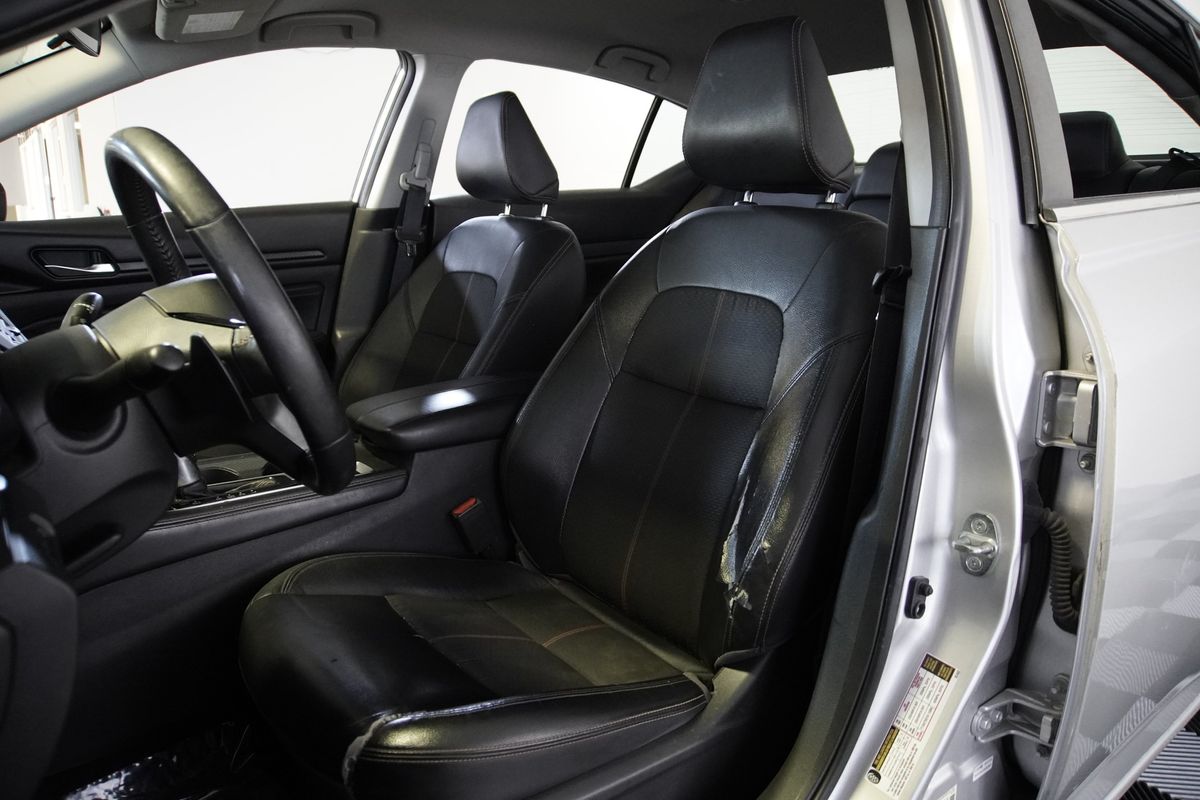 2020 Nissan Altima SR FWD