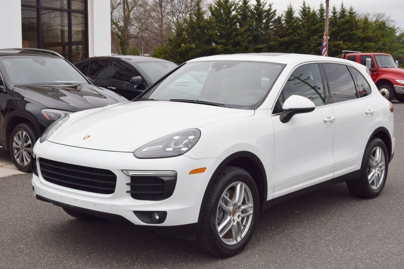2016 Porsche Cayenne Base