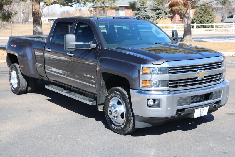 ABU 3５００ＣＤＬ 2015 Chevrolet Silverado 3500HD LTZ | Victory Motors of Colorado