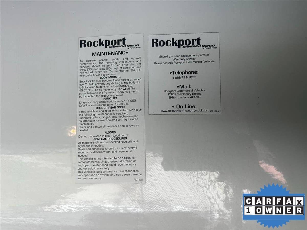 2017 Ford E-Series 42