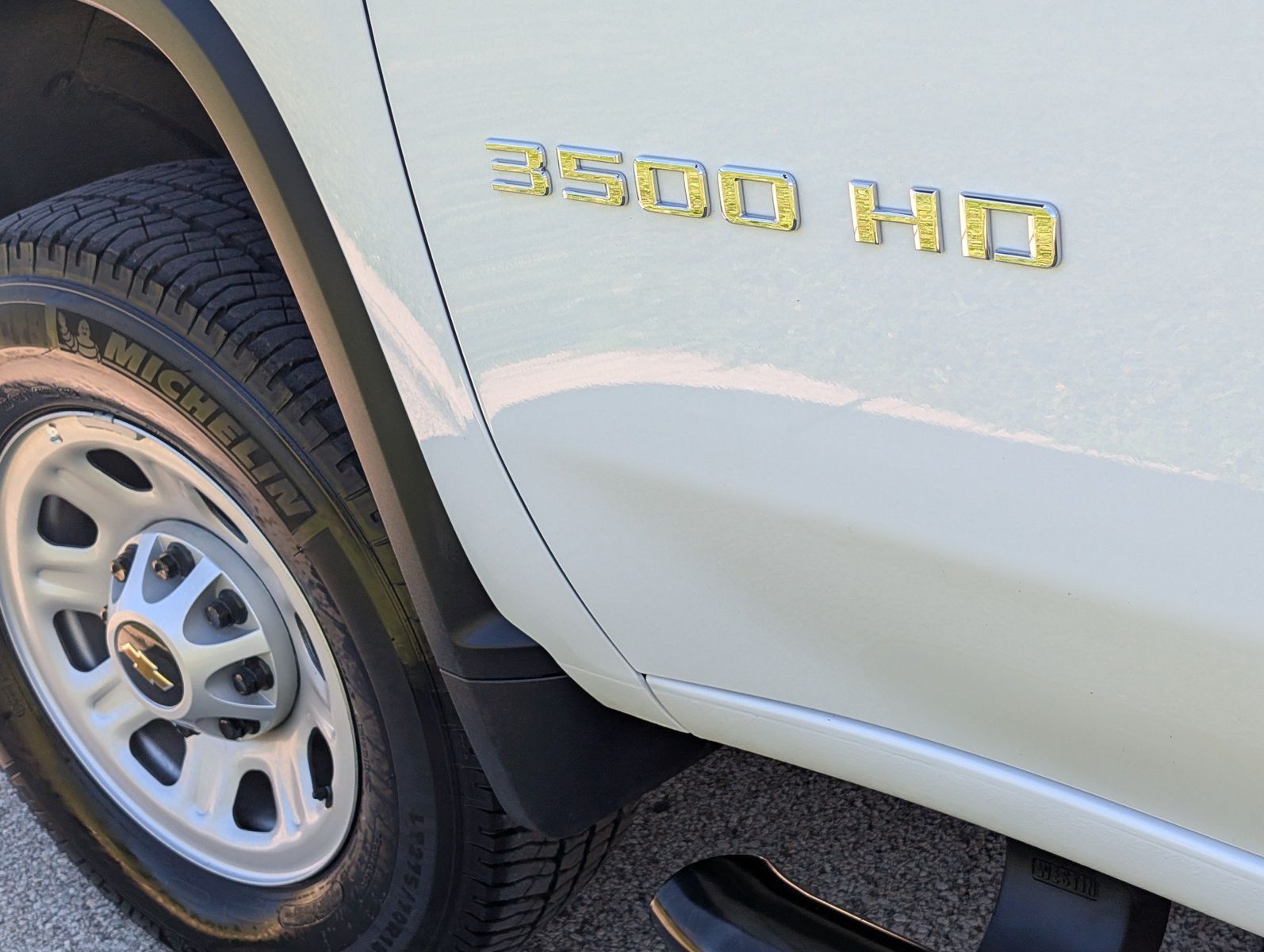 2025 Chevrolet Silverado 3500HD 78