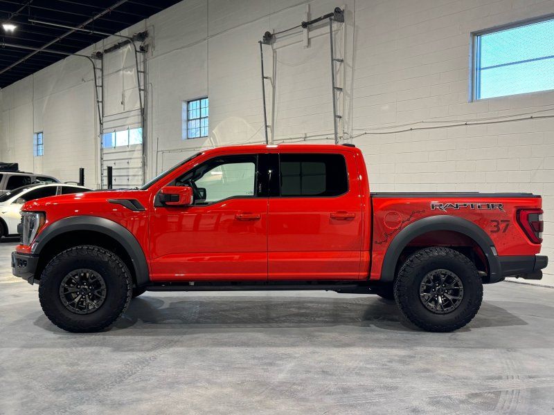 2022 Ford F-150 Raptor, photo 2