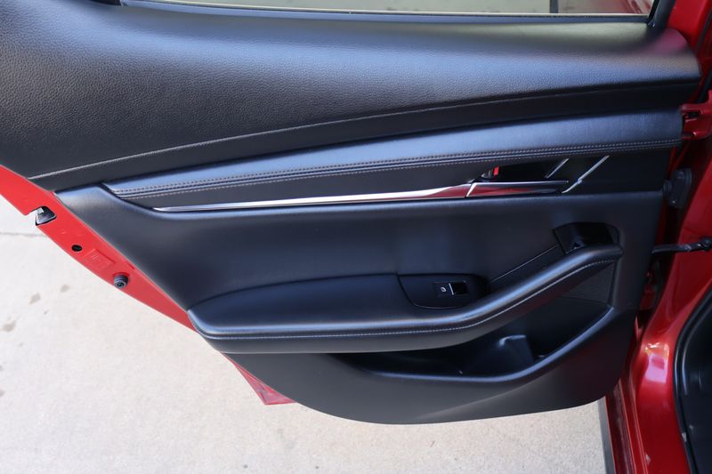 2021 Mazda Mazda3 Hatchback Premium Plus | Victory Motors of Colorado