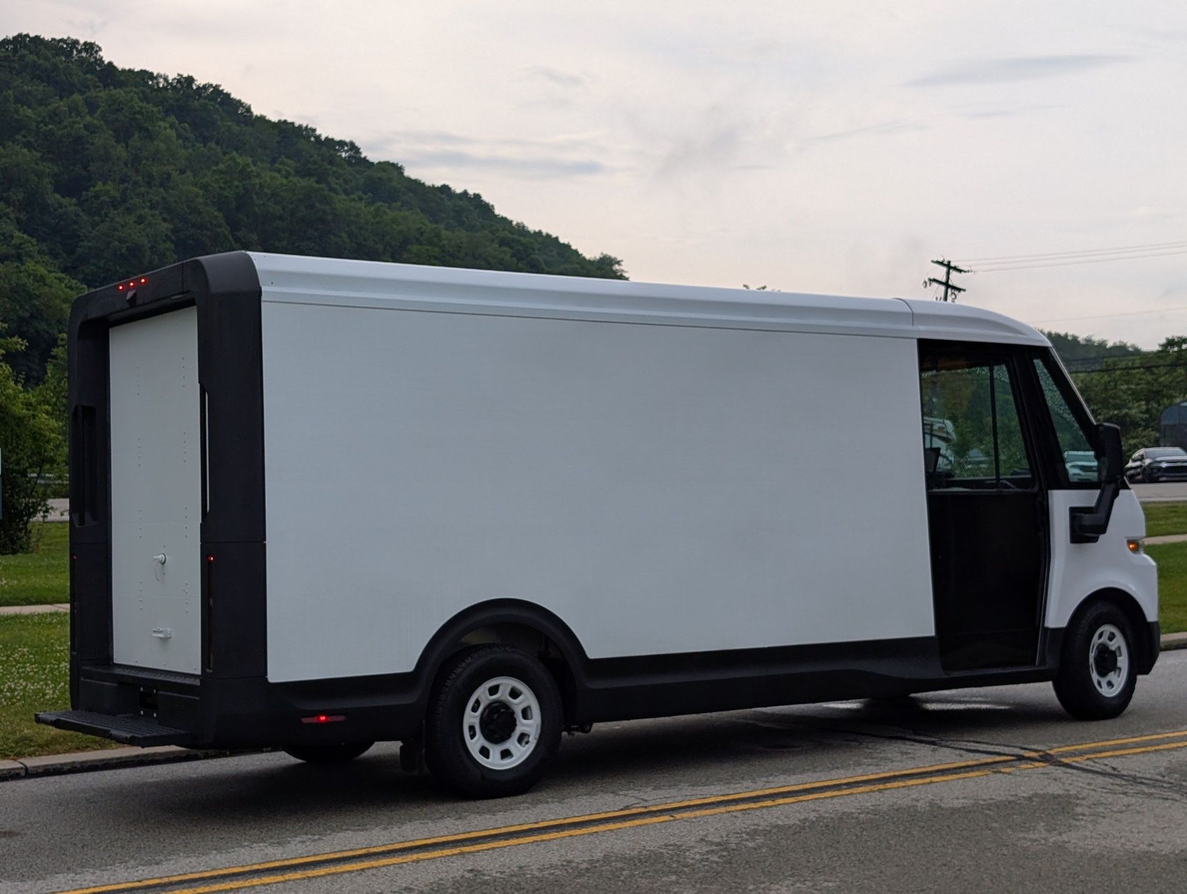 2024 BrightDrop Zevo 600 4