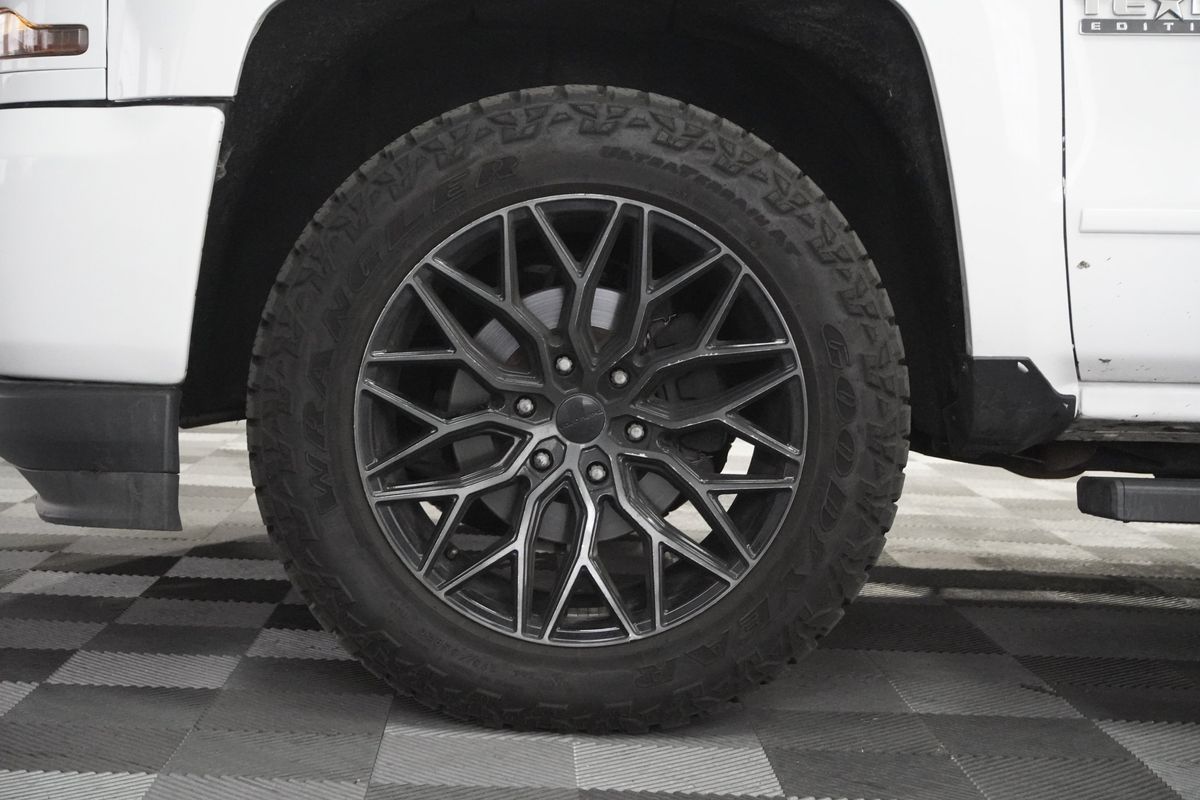 2018 Chevrolet Silverado 1500 2LT