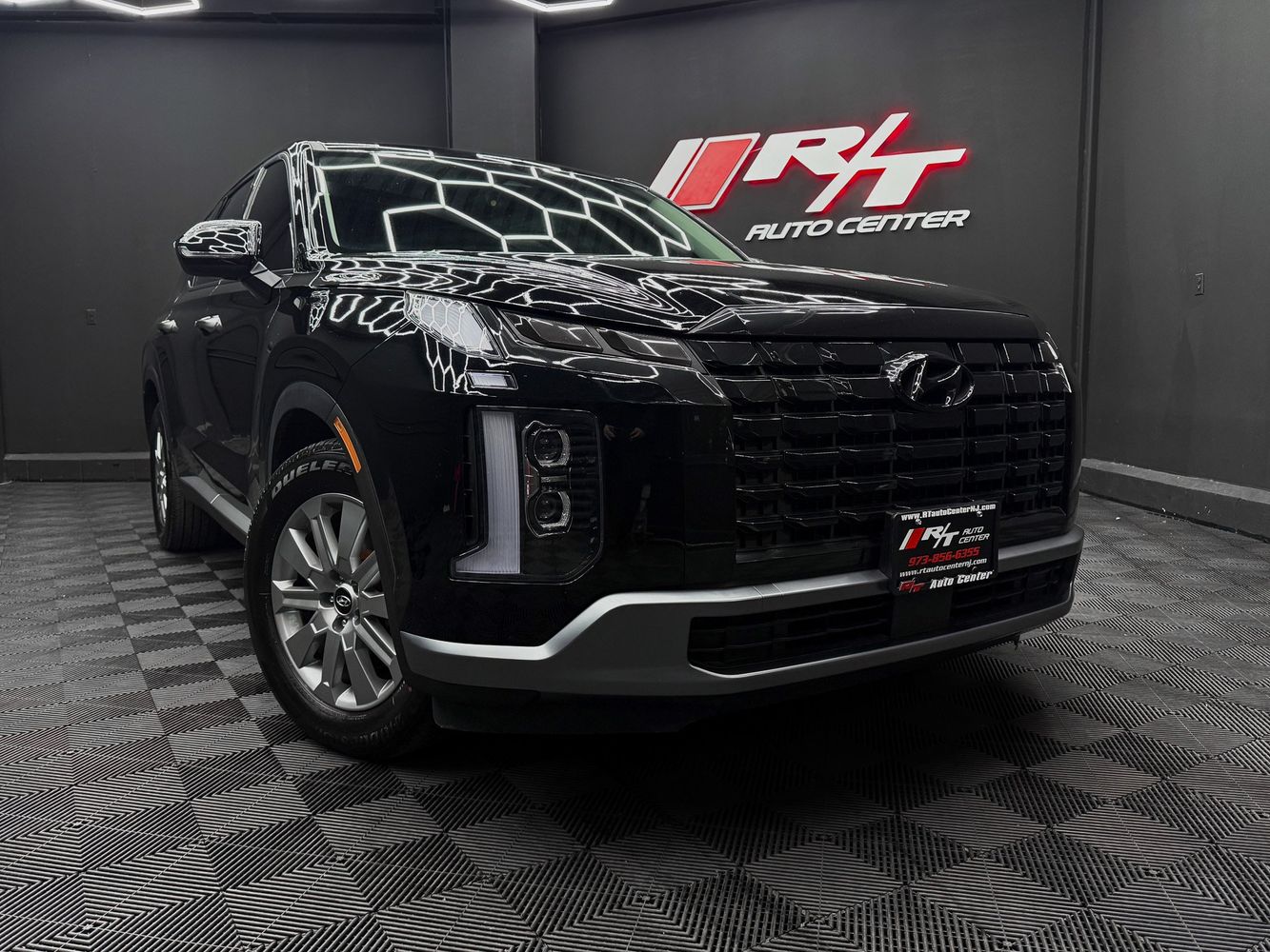 2024 Hyundai Palisade SE's photo
