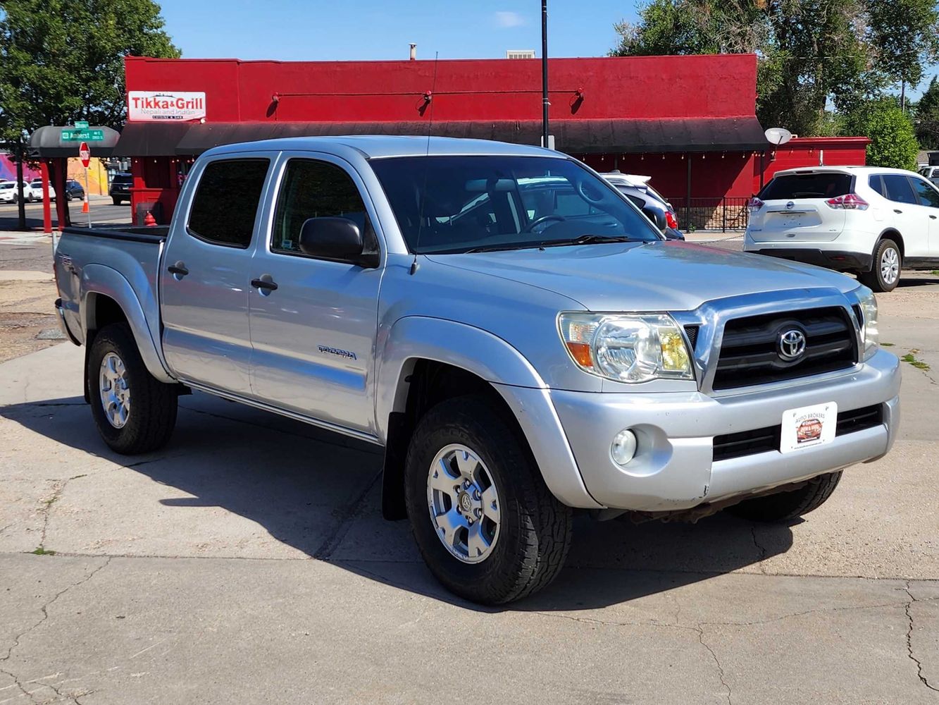 2005 Toyota Tacoma Base photo 3