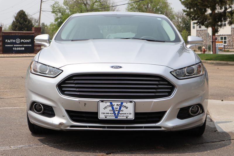 2015 Ford Fusion Energi Photos