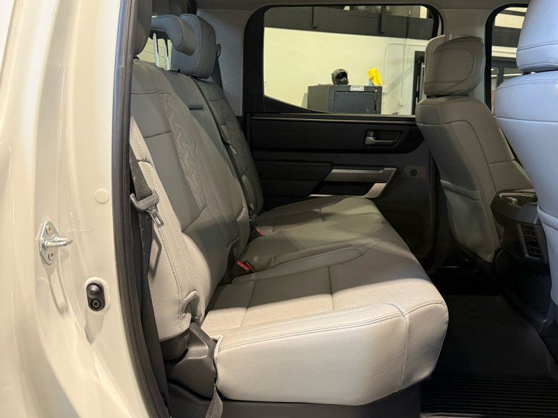 2022 Toyota Tundra SR5, photo 16