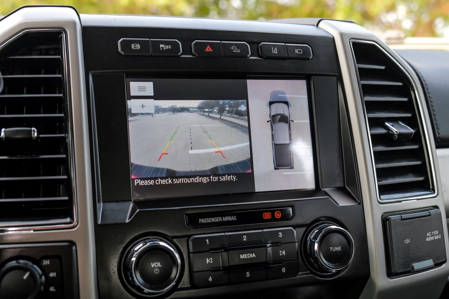 2021 Ford F-250 Lariat photo 28